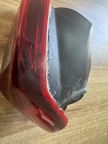 Ehtiyat hissələri: Məhsul: Arxa fənər (taillight) - Rəng/optika: Qırmızı şəffaf korpus — 7