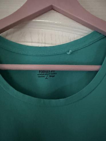 одежд: Футболка, Классическая модель, Mango, Б/у, M — 6