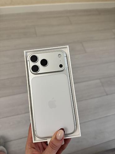 iohone 7: IPhone 17 Pro Max, Б/у, Белый, Коробка, 94 % — 1