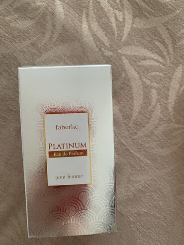 nike qaçış üçün qadın krossovkaları: Faberlic platinum parfum. Qalıcıdır ha