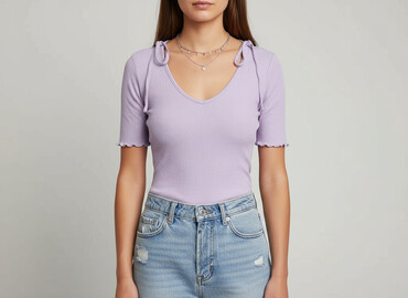 spódnice trapezowe stradivarius: Stradivarius, Жіноча блуза, розмір M