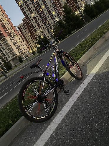 29 velo: Velosiped – şəhər və gündəlik sürüş üçün uyğun dağ tipli model. Əsas — 1
