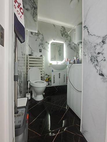 Продажа коттеджей и домов: Продаю дом, в районе Пишпек, часть дома как 3-х комнатная квартира в — 7