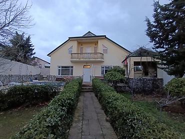 Həyət evləri və villaların satışı: 6 otaqlı, 197 kv. m, Orta təmir — 13