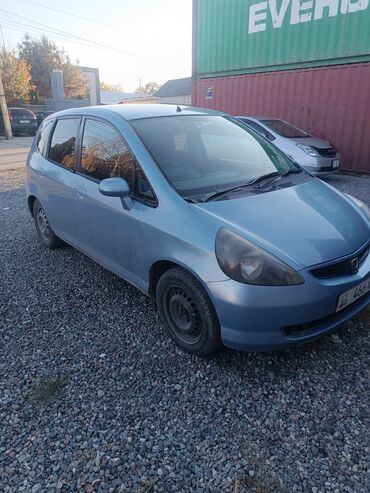 газовоз зил газовоз агзс: Honda Fit: 2001 г., 1.3 л, Вариатор, Бензин, Хэтчбэк