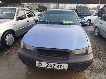 обмен на две машины: Daewoo Nexia: 2007 г., 1.5 л, Механика, Бензин, Седан