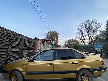 launch pro elite: Volkswagen Passat: 1988 г., 0.8 л, Механика, Бензин, Седан — 1