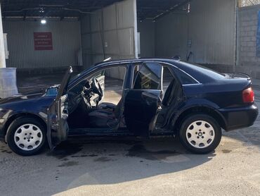 Audi: Audi A4: 1996 г., Автомат, Седан — 10