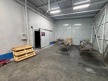 Аренда коммерческой недвижимости: 249 м², С высокими потолками — 5