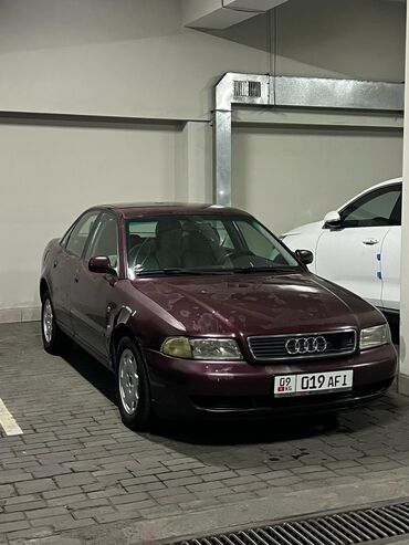 Audi: Audi A4: 1997 г., 1.6 л, Механика, Бензин, Седан