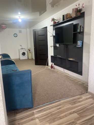 дом кара балта: 3 комнаты, 66 м², Индивидуалка, 1 этаж, Косметический ремонт