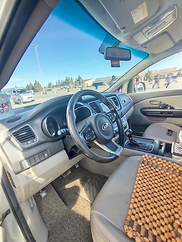 elantra 2016: Kia Carnival: 2.2 l | 2016 il Van/Minivan — 7
