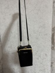 Eynəklər: Çantalar