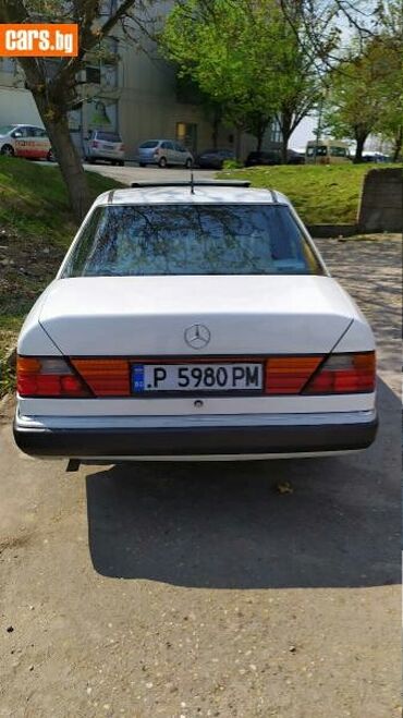 Mercedes-Benz E 200: 2 l | 1992 year Sedan