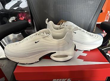 джорданы бишкек оригинал: Эркектердин кроссовкасы, 41, Nike, Жаңы, Өзү алып кетүү — 2