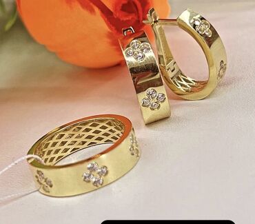 серьги и кольцо с бриллиантом: Эксклюзивный набор Ван клииф Италия 585 8 грамм Размер кольца 17,5