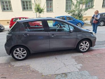 Toyota: Toyota Yaris: 1.5 l. | 2014 έ. Χάτσμπακ — 5