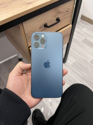 Apple iPhone: IPhone 12 Pro Max, Б/у, 128 ГБ, Pacific Blue, Защитное стекло, Чехол, 79 %