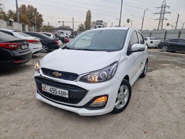 Chevrolet: Chevrolet Spark: 2019 г., 1 л, Вариатор, Бензин, Хэтчбэк — 17