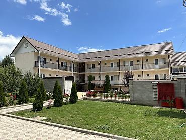 Продажа отелей и хостелов: Продаётся гостевой дом 2 этажа + цоколь Действующий бизнес с — 1