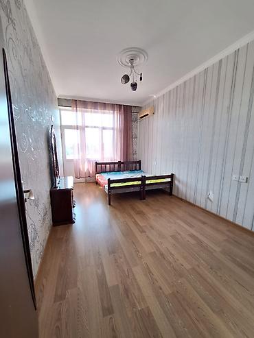 neftcilər: Nizami rayonu, Neftçilər metrosunun yaxını, Məlhəm Hospitalın yanında — 3