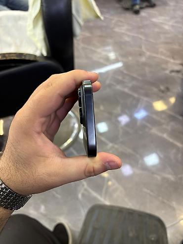 iphone 14 pro ekranı: IPhone 14 Pro, Qara, Face ID — 4
