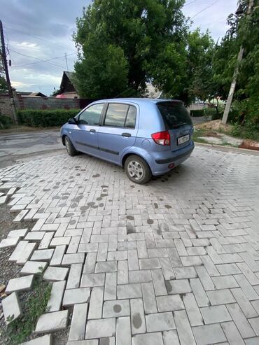 Hyundai: Hyundai Getz: 2004 г., 0.1 л, Механика, Бензин, Седан