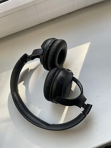jbl tune: Беспроводные накладные наушники, JBL, Б/у — 3