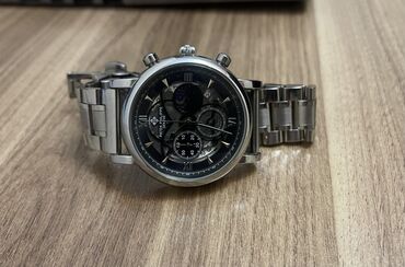 omega saat qiymetleri: İşlənmiş, Qol saatı, Patek Phillipe, rəng - Gümüşü