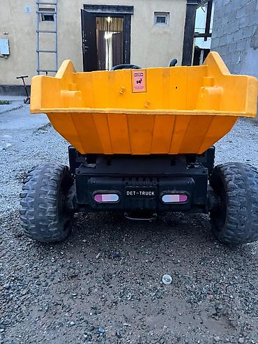 Детские электрокары: Детский электрокар, Б/у at lalafo.kg — 2 Детские электрокары: Детский электрокар, Б/у — 2