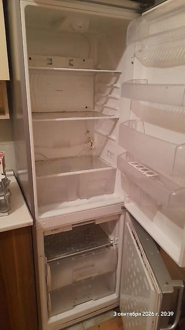 Beko ikiqapılı soyuducu . çox təcili. - Rəng: metalik/gümüşü -