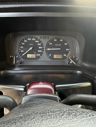 passat variant: Volkswagen Vento: 1995 г., 1.8 л, Механика, Бензин, Седан — 9