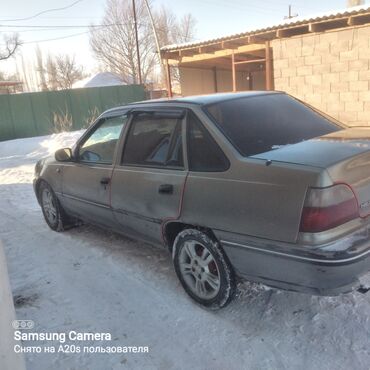 Daewoo: Daewoo Nexia: 2000 г., 1.5 л, Механика, Бензин, Седан