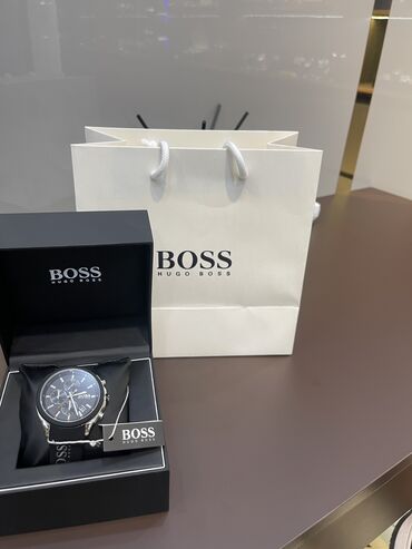часы с датам: Часы Hugo Boss оригинал Абсолютно новые часы! В наличии! В Бишкеке!
