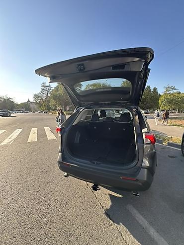 Toyota: Toyota RAV4: 2019 г., 2.5 л, Вариатор, Гибрид, Кроссовер — 7