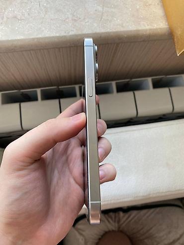 Apple iPhone: IPhone 15 Pro Max, 256 GB — 7