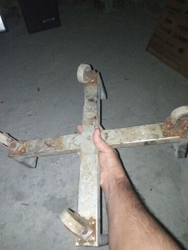 Tava-qazan dəstləri: Qazan, rəng - Gümüşü, Paslanmayan polad, Türkiyə — 27