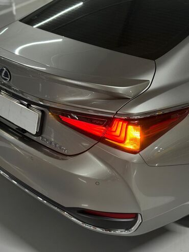 Lexus: Lexus ES: 2019 г., 2.5 л, Гибрид — 3