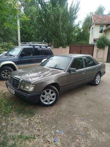 тайота ариус: Mercedes-Benz W124: 1989 г., 2.3 л, Автомат, Бензин, Седан