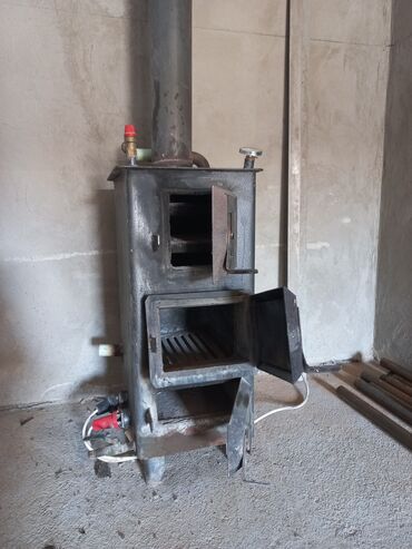 монтаж отопления: Металлическая печь-буржуйка с дымоходом 100м2, 3 рубашка - Материал