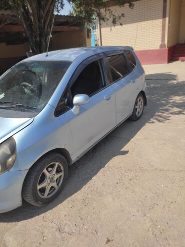 машина нексийа: Honda Fit: 2002 г., 1.3 л, Автомат, Бензин, Хэтчбэк