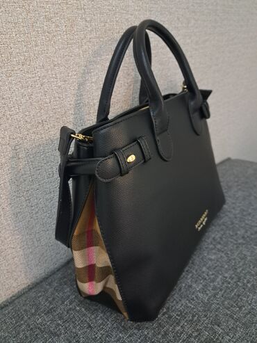 сумка женская: Сумка на плечо, Burberry, Новый