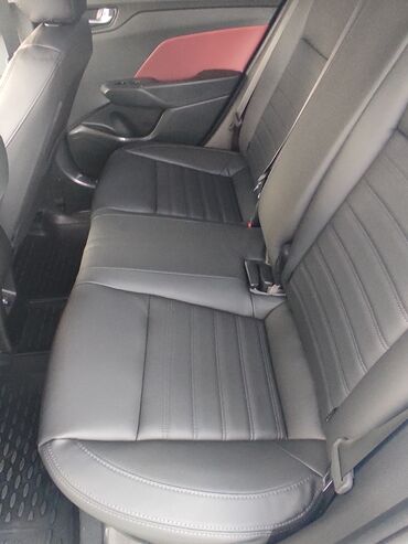 Hyundai: Hyundai Accent: 1.6 l | 2020 il Sedan — 10