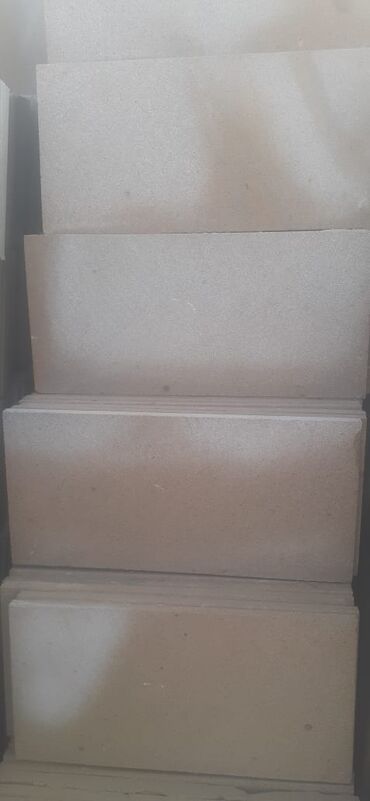 Digər tikinti daşları: Hər növ Aqlay daşlarının satışı. Sifarişlə istənilən daşların -da lalafo.az — 7 Digər tikinti daşları: Hər növ Aqlay daşlarının satışı. Sifarişlə istənilən daşların — 7