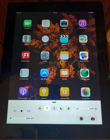 ipad m1: Ipad 3 olmalidi gunceleme ios 9.3.5 zateqa az saxlayir usdunde usbi