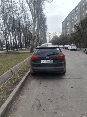 Kia: Продается легковой автомобиль (пять мест), хэтчбек/седан класса C с — 10