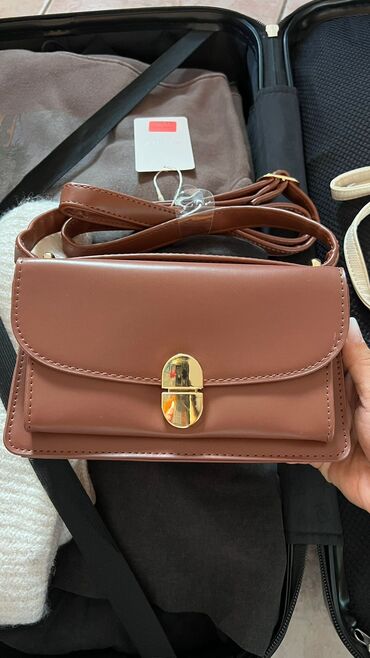 рюкзак портфель для девочки: Продаю сумку
Италия (бренд Primark)