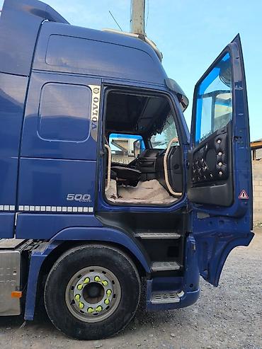 Тягачи: Тягач, Volvo, Без прицепа — 11