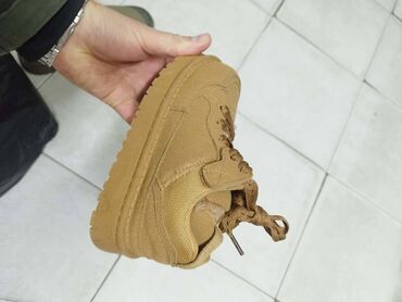 Ugg čizme: Ugg dečije cipele NOVO

Novo
Brojevi 25 do 36

fb Moja Kupovina 1 — 4