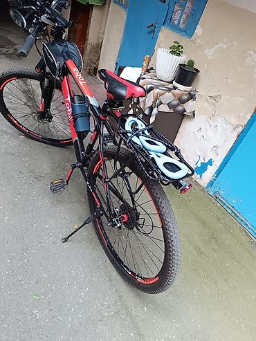 Velosipedlər: Toba şəhər/dağ velosipedi – tam təchizatlı Xüsusiyyətlər: - 27.5" — 2